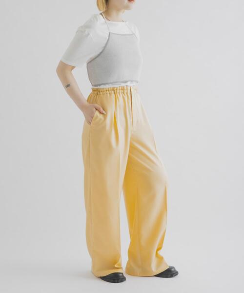 THE GOODLAND MARKET(ザグッドランドマーケット)の「cwtch EASY SLACKS(その他パンツ・レディース・ダークグレー/イエロー/ライトグレー・1/2)」の1枚目の写真