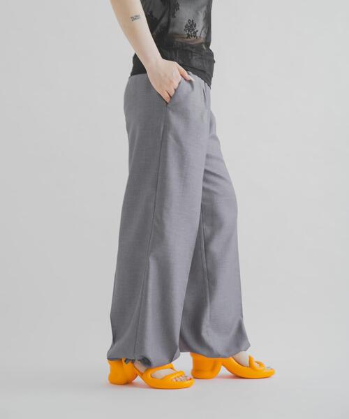 THE GOODLAND MARKET(ザグッドランドマーケット)の「cwtch EASY SLACKS(その他パンツ・レディース・ダークグレー/イエロー/ライトグレー・1/2)」の9枚目の写真