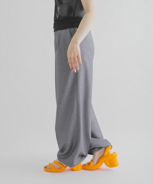 THE GOODLAND MARKET(ザグッドランドマーケット)の「cwtch EASY SLACKS(その他パンツ・レディース・ダークグレー/イエロー/ライトグレー・1/2)」の11枚目の写真