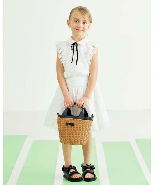 kate spade new york kids(ケイトスペードニューヨーク)の「レースラッフルスリーブブラウス(シャツ/ブラウス・キッズ・サックスブルー/オフホワイト・120cm/130cm/140cm/150cm/160cm)」の12枚目の写真