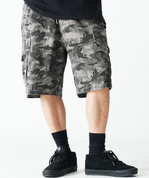 Beno(ビーノ)の「迷彩 カモ柄 ワイドカーゴショートパンツ / カモフラ ミリタリー ハーフパンツ メンズ Camo Wide Cargo Shorts(その他パンツ・メンズ・ベージュ/グレー/ブラック・MEDIUM/X-LARGE/LARGE)」の10枚目の写真