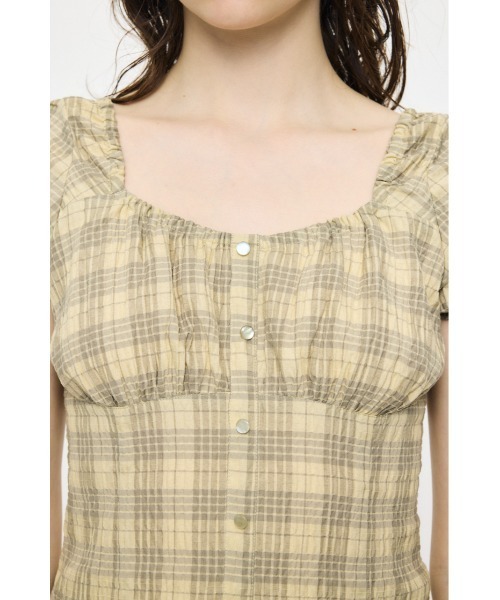 MOUSSY(マウジー)の「2WAY SHIRRING ミニドレス(ワンピース・レディース・アイボリー/グリーン系その他2/ブラック・1/2)」の17枚目の写真