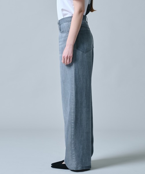 DOUBLE STANDARD CLOTHING(ダブルスタンダードクロージング)の「テンセルワイドデニムパンツ(デニムパンツ・レディース・グレー・36/38)」の13枚目の写真