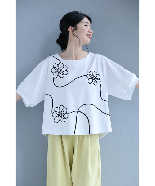 cawaii(カワイイ)の「繋がる花刺繍のカットソートップス(Tシャツ/カットソー・レディース・ホワイト・FREE)」の11枚目の写真