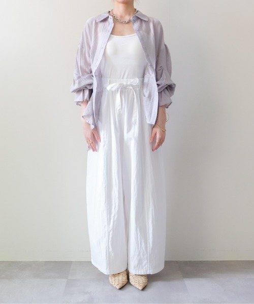DOLLUPOOPS(ドールアップウップス)の「Gather Design Sheer Blouse(ギャザーデザインシアーブラウス)(シャツ/ブラウス・レディース・グレー/オフホワイト/ブラック/ライトピンク・FREE)」の9枚目の写真