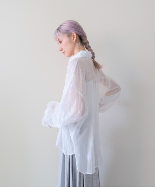DOLLUPOOPS(ドールアップウップス)の「Gather Design Sheer Blouse(ギャザーデザインシアーブラウス)(シャツ/ブラウス・レディース・グレー/オフホワイト/ブラック/ライトピンク・FREE)」の13枚目の写真