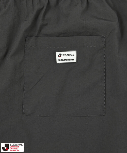 FREAK'S STORE(フリークスストア)の「J.LEAGUE×FREAK'S STORE 別注 SUPPORTERS NYLON SHORTS 【名古屋グランパス】(その他パンツ・メンズ・チャコールグレー/ブラック・LARGE/MEDIUM/SMALL)」の11枚目の写真