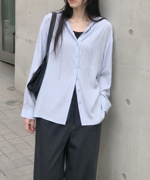 GENERAL IDEA(ジェネラルアイデア)の「【GENERAL IDEA】ルーズフィットリンクルフーディシャツ / LOOSE FIT WRINKLE HOODIE SHIRT(シャツ/ブラウス・レディース・スカイブルー/ブラック/ライトベージュ・L/M/S)」の1枚目の写真