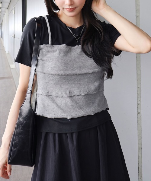 SpRay(スプレイ)の「フェイクレイヤードキャミソールTシャツ(Tシャツ/カットソー・レディース・ホワイト/グレー/ブラック・FREE)」の1枚目の写真