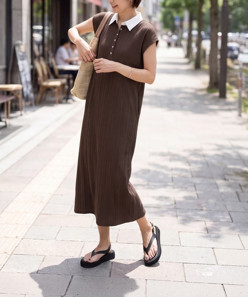 STYLE DELI(スタイルデリ)の「襟付きランダムリブカットソーワンピース(Tシャツ/カットソー・レディース・ブラウン/ブラック・01/02)」の4枚目の写真