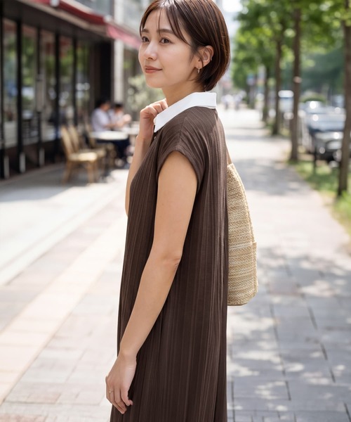 STYLE DELI(スタイルデリ)の「襟付きランダムリブカットソーワンピース(Tシャツ/カットソー・レディース・ブラウン/ブラック・01/02)」の5枚目の写真