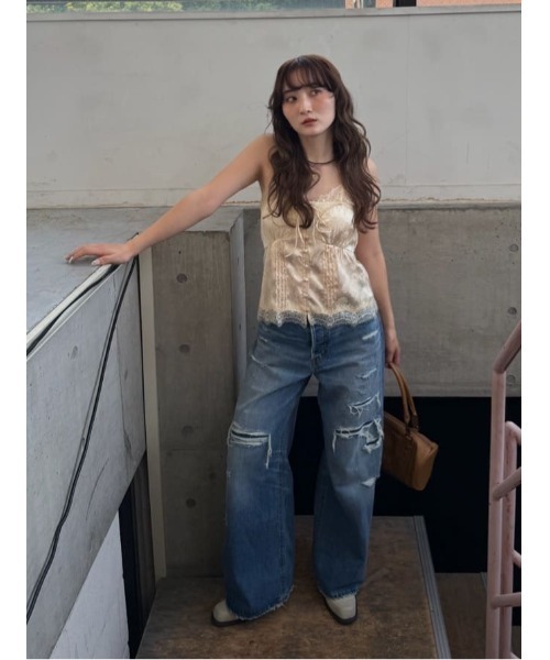 SLY(スライ)の「JQ SATIN LACE CAMI TOPS ジャガードサテンレースキャミトップス 夏服 秋服(キャミソール・レディース・アイボリー/ライトブルー・FREE)」の18枚目の写真