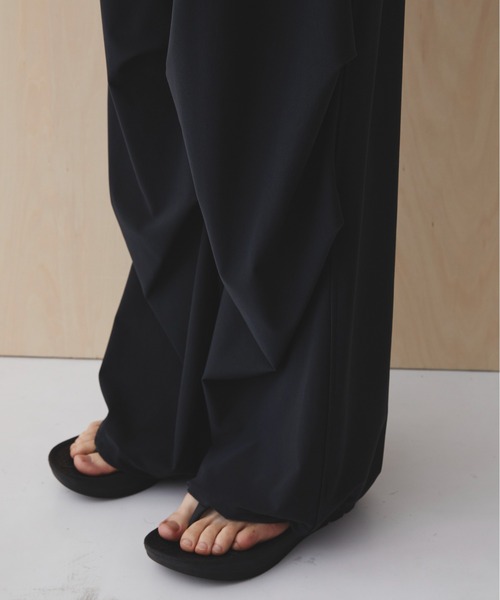 PUBLIC TOKYO(パブリックトウキョウ)の「Air tool スノーパンツ ウォッシャブル/夏服/ストレッチ/伸縮性/通気性/防シワ性/UVカット/セットアップ/夏服(カーゴパンツ・メンズ・ダークグレー/ブラック/ダークグリーン・1/2)」の12枚目の写真