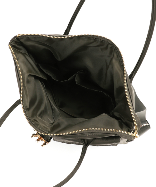 Spick & Span(スピックアンドスパン)の「《別注》OUTDOOR PRODUCTS HELMET BAG*(トートバッグ・レディース・ブラック/カーキ・FREE)」の13枚目の写真