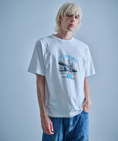 FRUIT OF THE LOOM(フルーツオブザルーム)の「NEW YORK Tシャツ(Tシャツ/カットソー・メンズ・ブラック/ホワイト/ネイビー・XL/L/M)」の1枚目の写真