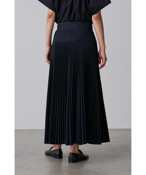YLEVE(イレーヴ)の「YLEVE / BOURRIENNE T/C TWILL SKIRT(スカート・レディース・ホワイト/ネイビー・1/0/2)」の9枚目の写真