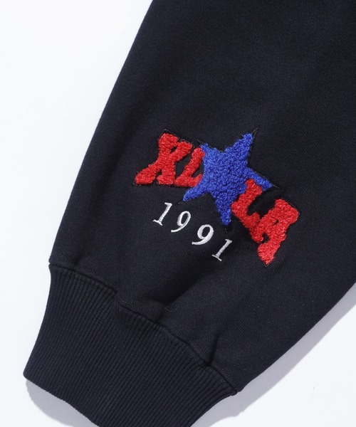 XLARGE(エクストララージ)の「BASEBALL CREWNECK SWEATSHIRT(スウェット・メンズ・ブラック/アッシュ/ライトブルー・M/S/XL/L)」の5枚目の写真
