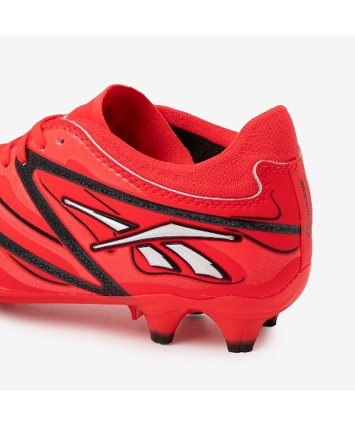 Reebok(リーボック)の「サイドワインダー 26 プロ FG / SIDEWINDER 26 PRO FG(スニーカー・メンズ・ブラック・28.0cm/29.0cm/28.5cm/31cm/30.0cm/27.5cm/27.0cm/26.5cm/26.0cm/25.5cm/25.0cm/24.0cm/24.5cm/23.5cm/23.0cm)」の10枚目の写真