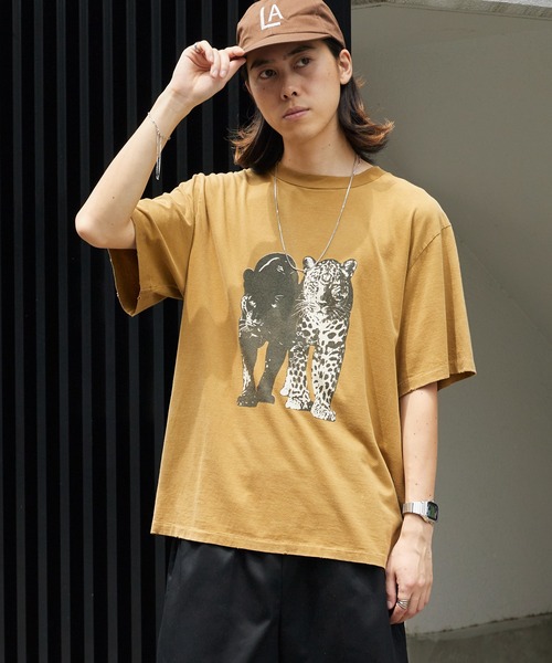REMI RELIEF(レミレリーフ)の「REMI RELIEF/レミレリーフ SP加工NEW Fit-T(Leopard) レオパード クルーネック ヴィンテージライク コットンTシャツ メンズ 2026年夏 夏服(Tシャツ/カットソー・メンズ・ホワイト/ブラック/オリーブ・M/L)」の3枚目の写真