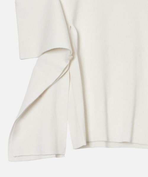 LE CIEL BLEU(ルシェルブルー)の「コールドショルダーニットトップ / Cold Shoulder Knit Top(ニット/セーター・レディース・ホワイト/ブラック/チャコールグレー・36)」の7枚目の写真