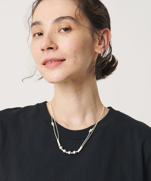 ERICKA NICOLAS BEGAY（エリッカ ニコラス ビゲイ）の「＜ERICKA NICOLAS BEGAY＞SHINY 4ボール ネックレス（ネックレス・レディース・ナチュラル/ブラウン系・FREE）」の3枚目の写真
