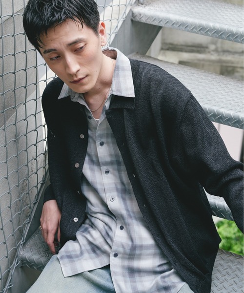 URBAN RESEARCH DOORS（アーバンリサーチドアーズ）の「『URTECH』Aircare ロングスリーブシャツカーディガン（カーディガン/ボレロ・メンズ・ブラウン/ブラック/グレー・X-LARGE/MEDIUM/LARGE）」の6枚目の写真