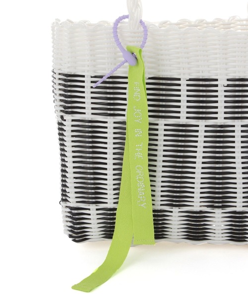 niko and...(ニコアンド)の「配色 かごバッグ L / 600mlボトル収納可能(かごバッグ・レディース・パープル/その他1・0)」の13枚目の写真