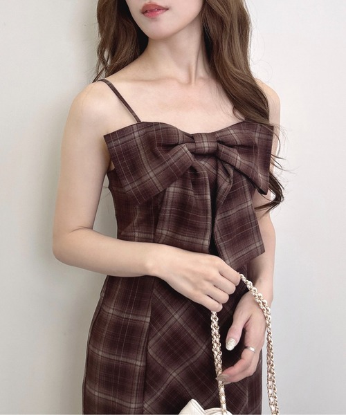 INGNI(イング)の「チェック柄リボンマーメイドキャミワンピース(ワンピース・レディース・ブラウン系その他2/ブラック系・M)」の13枚目の写真