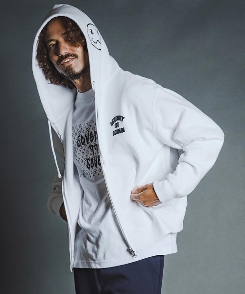 seventy seven(セブンティセブン)の「mpa4177- brushed lining zip-up BOX hoodie (funny arch) ジップアップフーディー(7726W090)(パーカー・メンズ・ホワイト/ブラック/ネイビー・S/M/L/XL)」の5枚目の写真