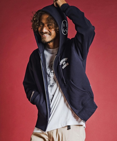 seventy seven(セブンティセブン)の「mpa4177- brushed lining zip-up BOX hoodie (funny arch) ジップアップフーディー(7726W090)(パーカー・メンズ・ホワイト/ブラック/ネイビー・S/M/L/XL)」の11枚目の写真