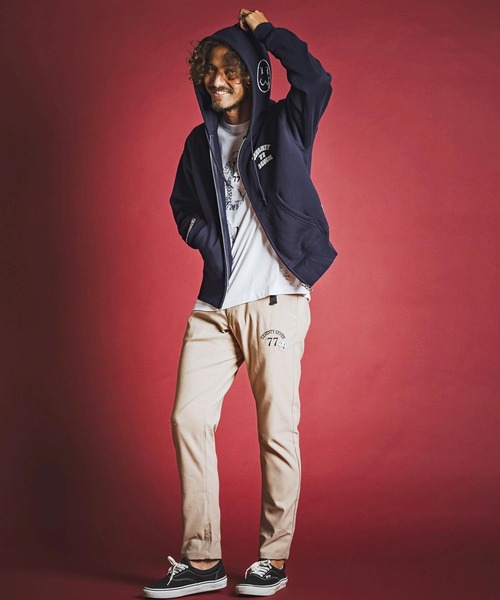 seventy seven(セブンティセブン)の「mpa4177- brushed lining zip-up BOX hoodie (funny arch) ジップアップフーディー(7726W090)(パーカー・メンズ・ホワイト/ブラック/ネイビー・S/M/L/XL)」の14枚目の写真