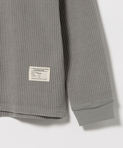 BEAMS HEART(ビームスハート)の「モールワッフル ヘンリーネック カットソー(Tシャツ/カットソー・メンズ・ブラック/グレー・L/M/S/XL)」の5枚目の写真