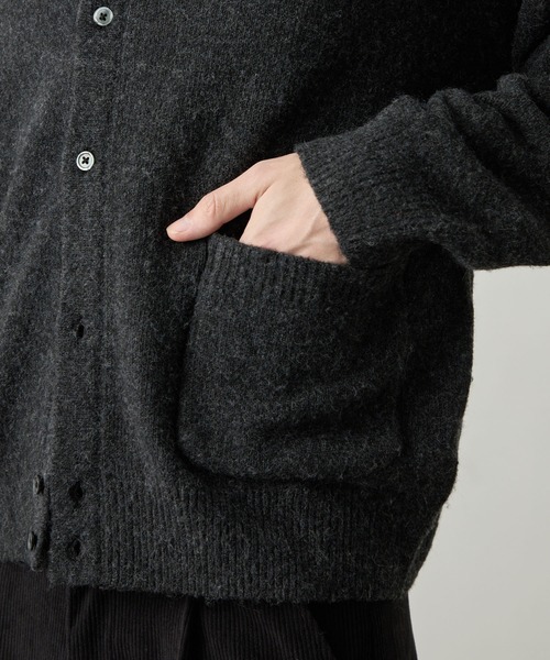 EASENCE(イーズエンス)の「【EASENCE】モヘアタッチ リラックスフィット 襟付き ニットシャツカーディガン(カーディガン/ボレロ・メンズ・ブルー系/チャコールグレー/ネイビー/スミクロ/ブラウン系/カーキオリーブ・S/L/M)」の12枚目の写真