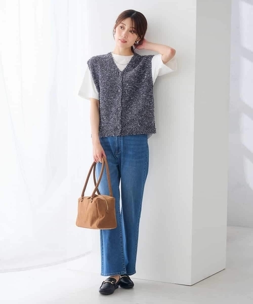 a.v.v(アーヴェヴェ)の「前後2WAY/意匠糸ニットベスト(ニット/セーター・レディース・チャコールグレー/ブラック・39)」の22枚目の写真