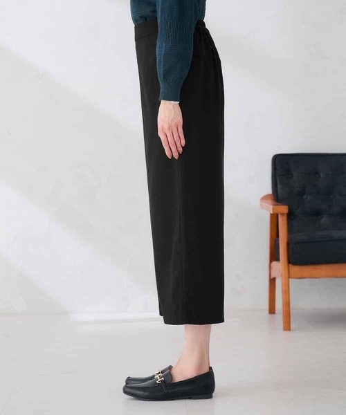 a.v.v(アーヴェヴェ)の「スエード ライク ガウチョパンツ(その他パンツ・レディース・チャコールグレー/ブラック・34/36/38/40/42)」の10枚目の写真