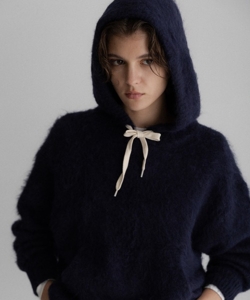 URBAN RESEARCH Sonny Label(アーバンリサーチサニーレーベル)の「フーディシャギーニットプルオーバー(ニット/セーター・レディース・ブラウン/ネイビー/グレー・FREE)」の16枚目の写真