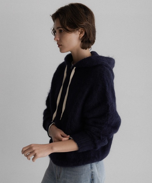 URBAN RESEARCH Sonny Label(アーバンリサーチサニーレーベル)の「フーディシャギーニットプルオーバー(ニット/セーター・レディース・ブラウン/ネイビー/グレー・FREE)」の20枚目の写真