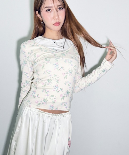 Y2K SYNAPSE FACTORY（ワイツーケー シナプスファクトリー）の「【noa花柄】VネックTシャツ（Tシャツ/カットソー・レディース・ミント/クリーム・FREE）」の10枚目の写真