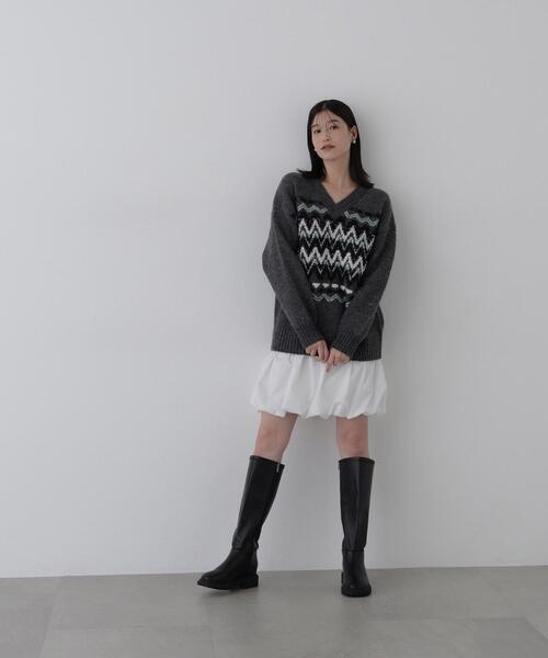 N.(N. Natural Beauty Basic)(エヌエヌナチュラルビューティーベーシック)の「ジオメトリックVネックニット(ニット/セーター・レディース・グレー系その他/ベージュ系その他・FREE)」の5枚目の写真