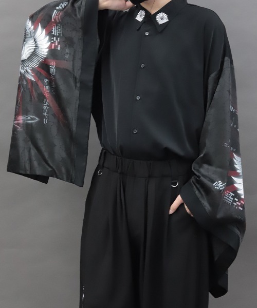 axes femme（アクシーズファム）の「鶴プリント和袖シャツ（シャツ/ブラウス・レディース・ローズ/レッドパープル/ライトグレー・LARGE/MEDIUM）」の3枚目の写真