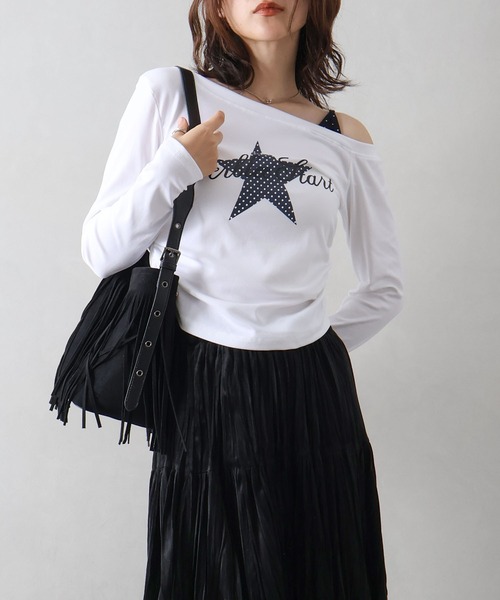 SpRay(スプレイ)の「スターモチーフオフショルロンT(Tシャツ/カットソー・レディース・ホワイト/ブラック/グレー・FREE)」の17枚目の写真