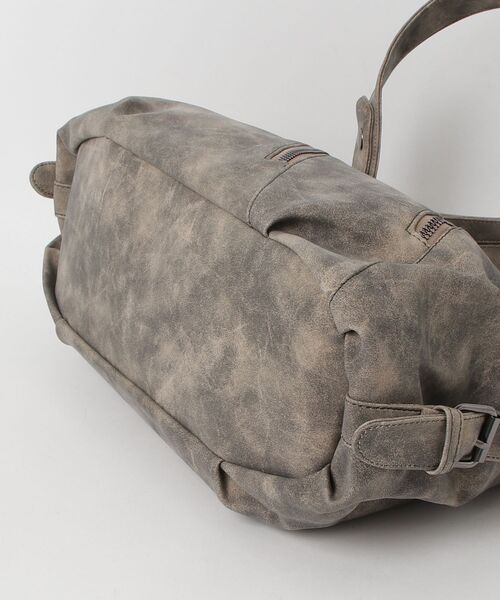 Shoowtime(ショウタイム)の「Vintage Multi Zip 2Way Shoulder Bag / ヴィンテージ マルチジップ 2WAY ショルダーバッグ(ショルダーバッグ・メンズ・グレー系/ブラック系・FREE)」の4枚目の写真