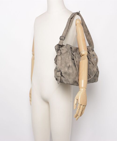 Shoowtime(ショウタイム)の「Vintage Multi Zip 2Way Shoulder Bag / ヴィンテージ マルチジップ 2WAY ショルダーバッグ(ショルダーバッグ・メンズ・グレー系/ブラック系・FREE)」の6枚目の写真