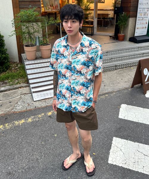 VILLA RAY（ヴィラ・レイ）の「アーティストフローラルアーカイブ メンズ ビスコースシャツ（シャツ/ブラウス・メンズ・その他・LARGE/X-LARGE/MEDIUM）」の8枚目の写真