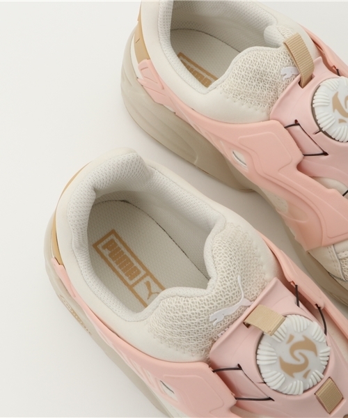 PUMA（プーマ）の「DISC BLAZE CT（スニーカー・メンズ・グレー/オフホワイト/レッド/ホワイト/ブラック・25.5cm/24.5cm/23.5cm/22.5cm/26.5cm/23.0cm/26.0cm/25.0cm/28.0cm/28.5cm/27.5cm/30.0cm/27.0cm/29.0cm/24.0cm）」の10枚目の写真