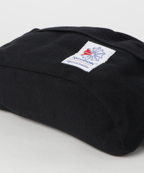 Reebok（リーボック）の「【2017秋冬】クラシック ウエストバッグ（ボディバッグ/ウエストポーチ・メンズ・ブラック/ネイビー・FREE）」の4枚目の写真