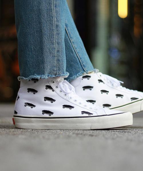 VANS(バンズ)の「【Begin掲載】【国内EX】VANS / バンズ COURT MID ICON LIMITED#(スニーカー・メンズ・ホワイト・11/8/10/9/8h/9h)」の7枚目の写真