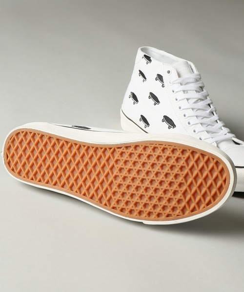 VANS(バンズ)の「【Begin掲載】【国内EX】VANS / バンズ COURT MID ICON LIMITED#(スニーカー・メンズ・ホワイト・11/8/10/9/8h/9h)」の3枚目の写真