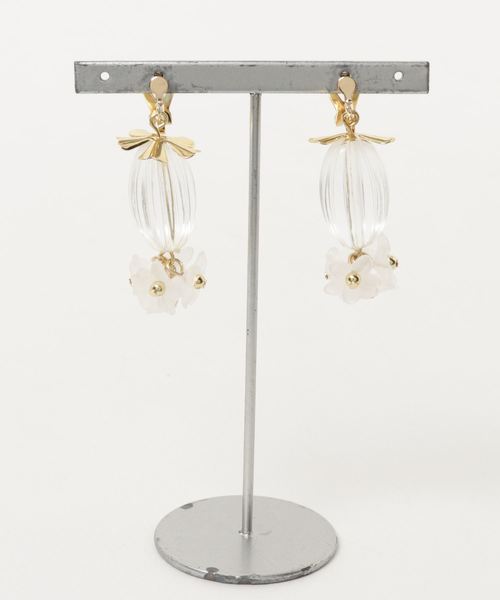 natural couture（ナチュラルクチュール）の「ヴィンテージクリアお花イヤリング（イヤリング・レディース・その他1/その他2・FREE）」の4枚目の写真