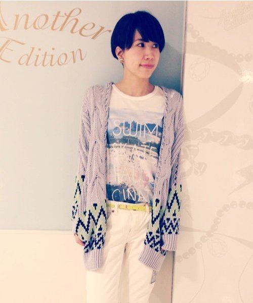 Another Edition（アナザーエディション）の「AE JQ CABLE COL CCGN（カーディガン/ボレロ・レディース・ピンク/イエロー・フリー）」の2枚目の写真